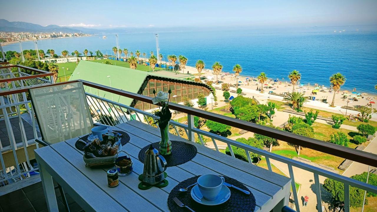 Maremare, Really On The Beach, With Private Parking ซาโวนา ภายนอก รูปภาพ